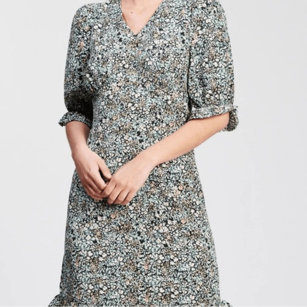 Vero Moda Black and White Floral Mini Dress XL